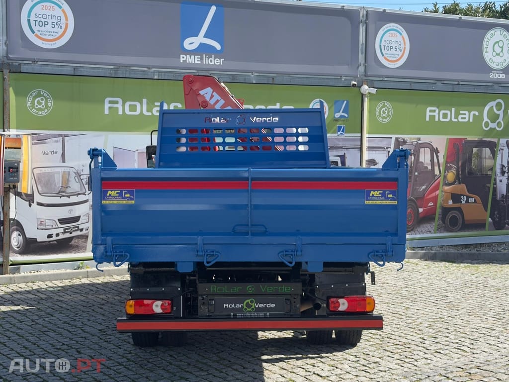 Toyota Dyna 7.5 T  GRUA + BASCULA