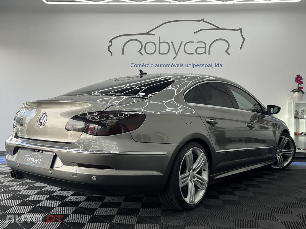 Volkswagen Passat CC 2.0 TDi DSG