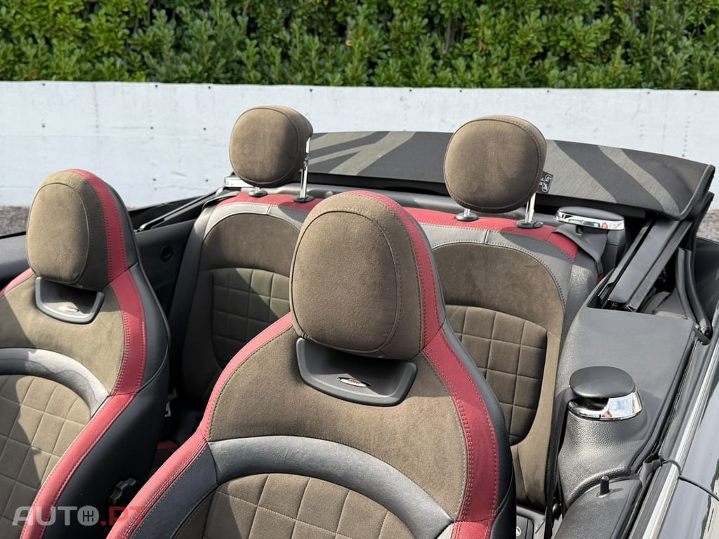 MINI Cabrio John Cooper Works