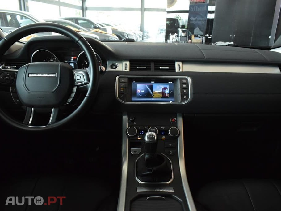 Land Rover Evoque 2.0 eD4 SE Dynamic