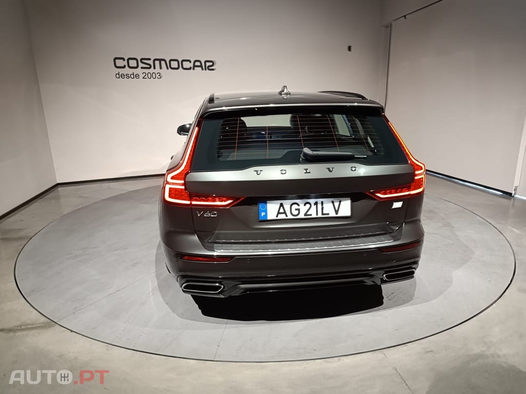 Volvo V60 2.0 T6 AWD R-Design Expression Plug-in