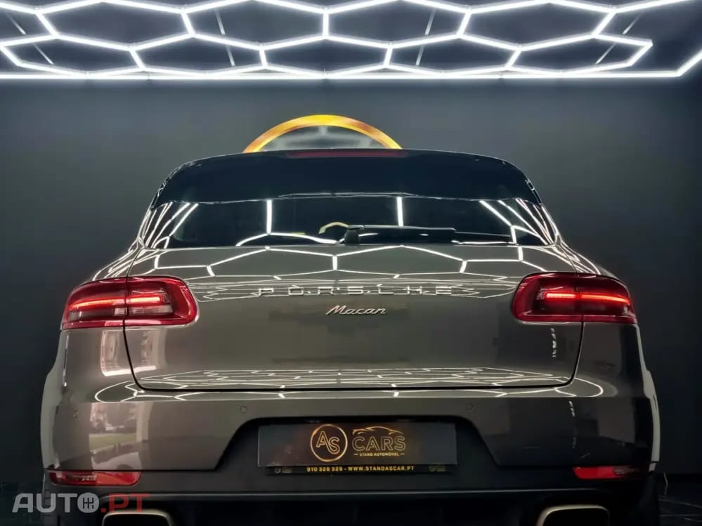Porsche Macan PDK