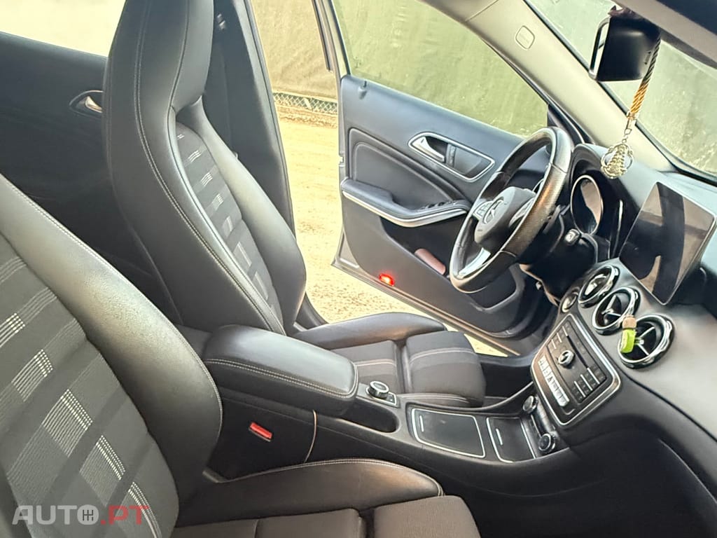 Mercedes-Benz 200 GLA