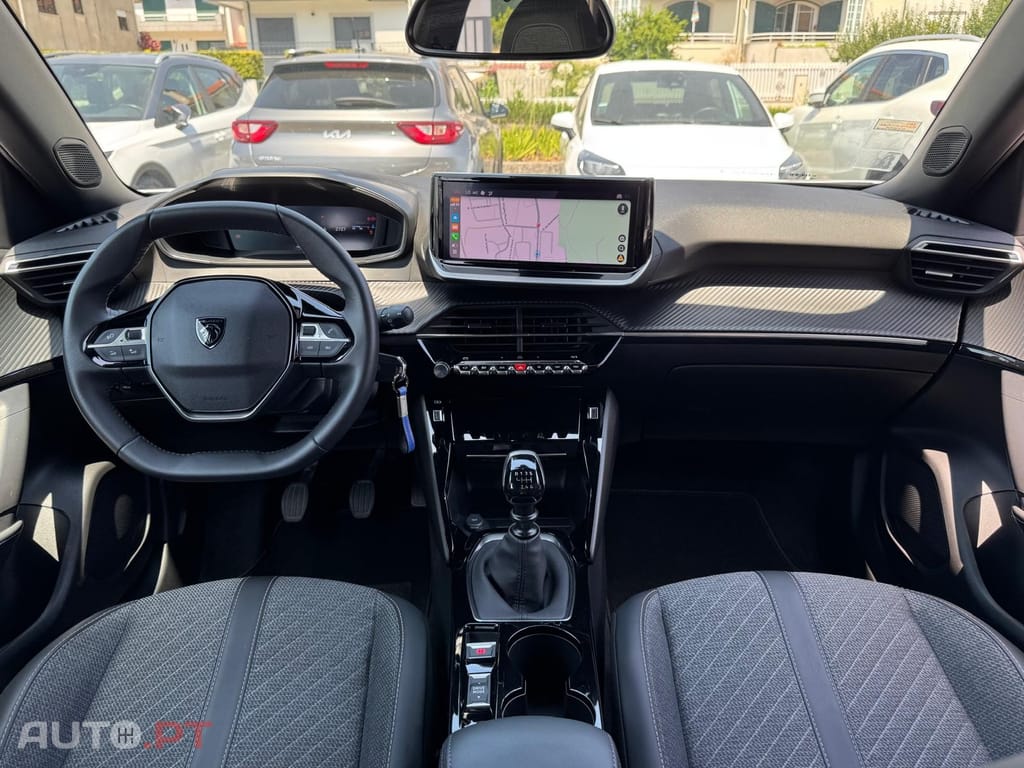 Peugeot 2008 1.2 PureTech Allure Pack