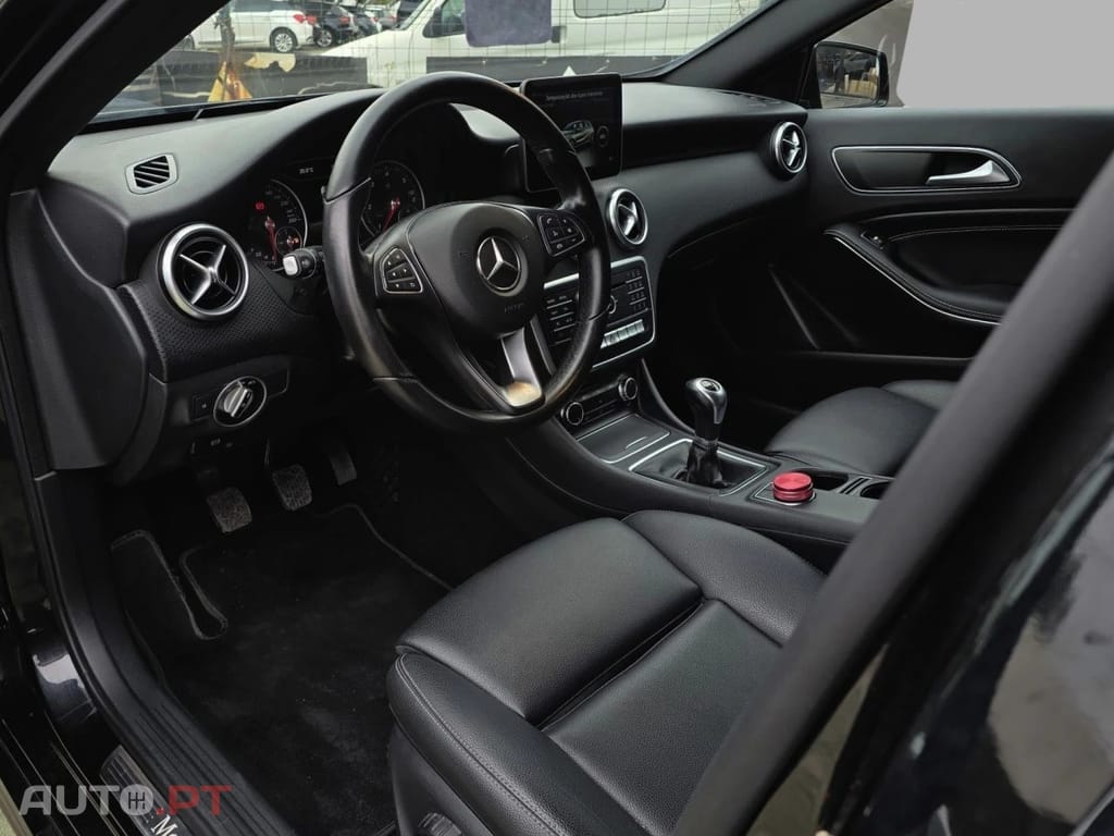 Mercedes-Benz A 160 d Urban