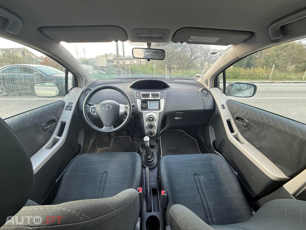 Toyota Yaris 1.0 VVT-i