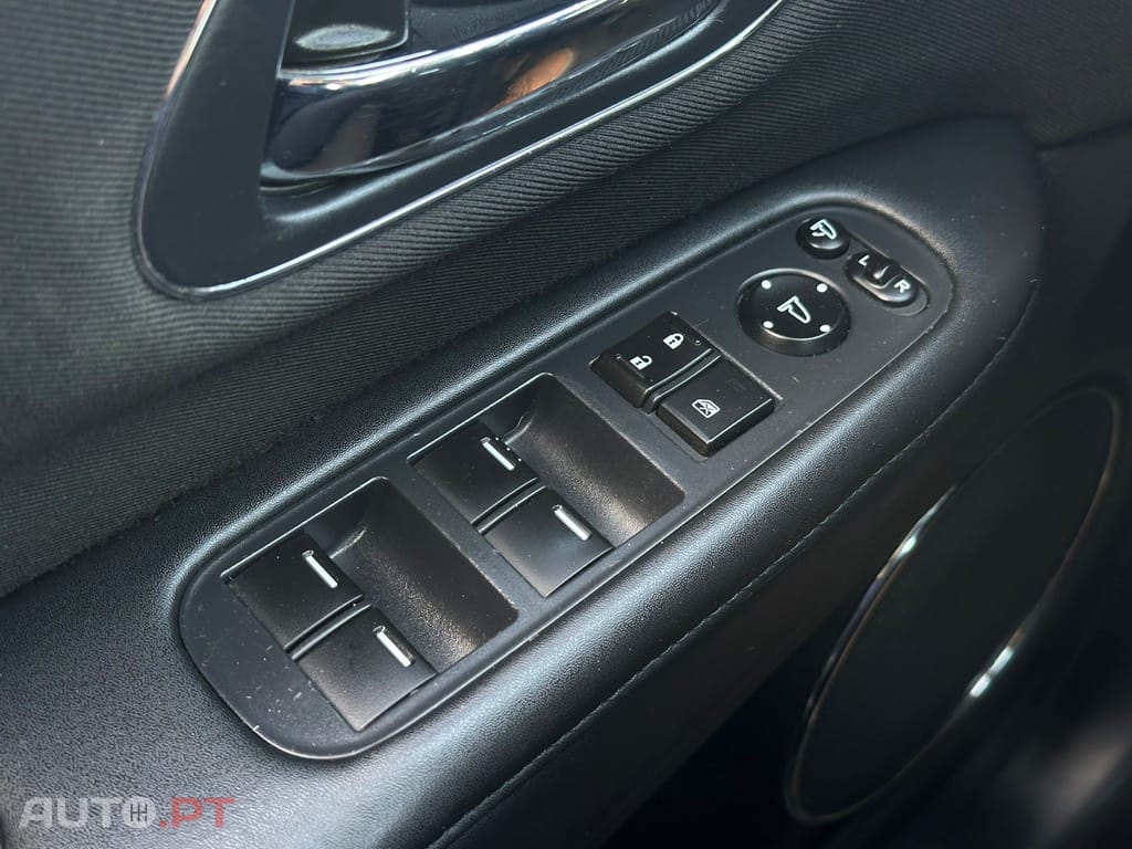 Honda HR-V 1.6 i-DTEC Elegance Navi