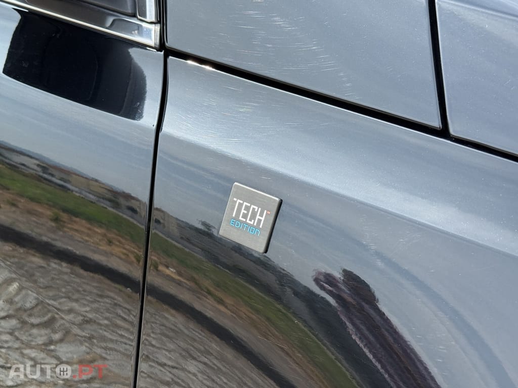 Peugeot 308 PureTech 130 GPF EAT8 Stop & Start Tech Edition