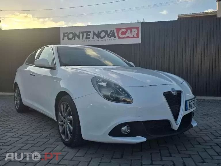 Alfa Romeo Giulietta 1.6 JTDM Sport — fotografia 6