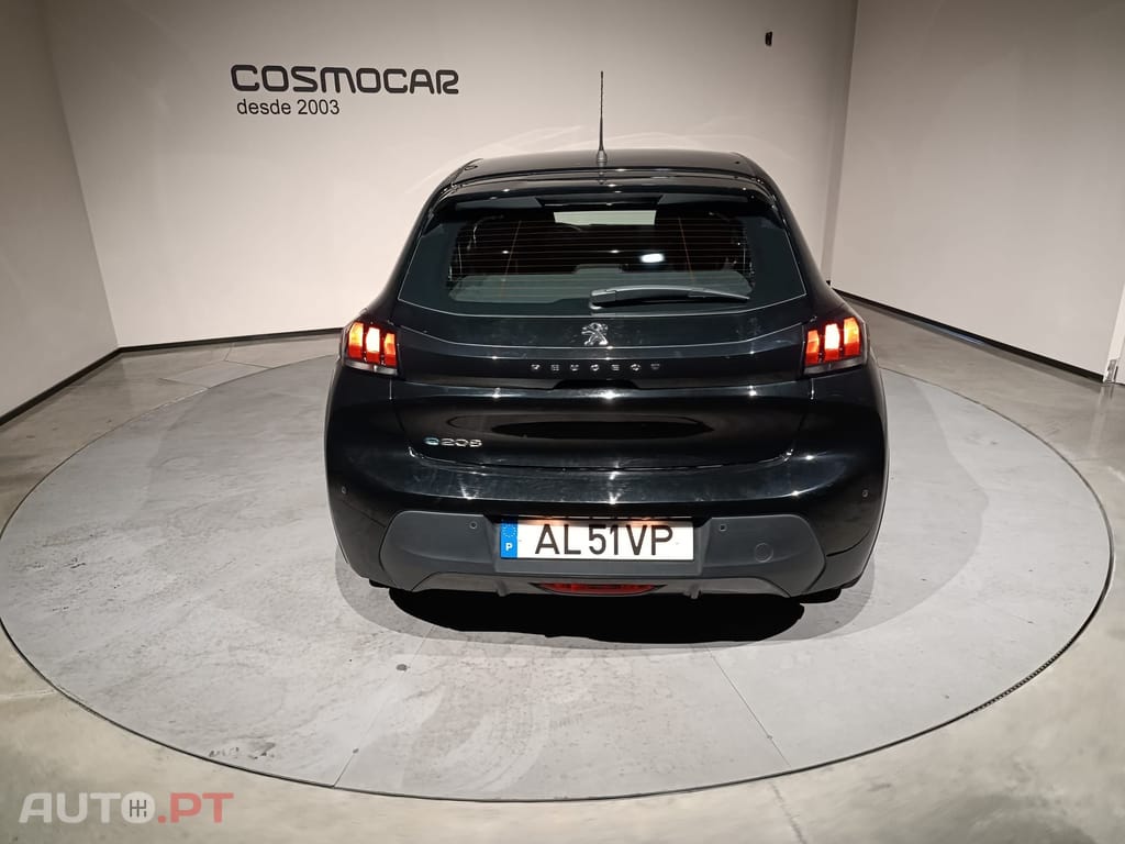 Peugeot E-208 Active Pack 