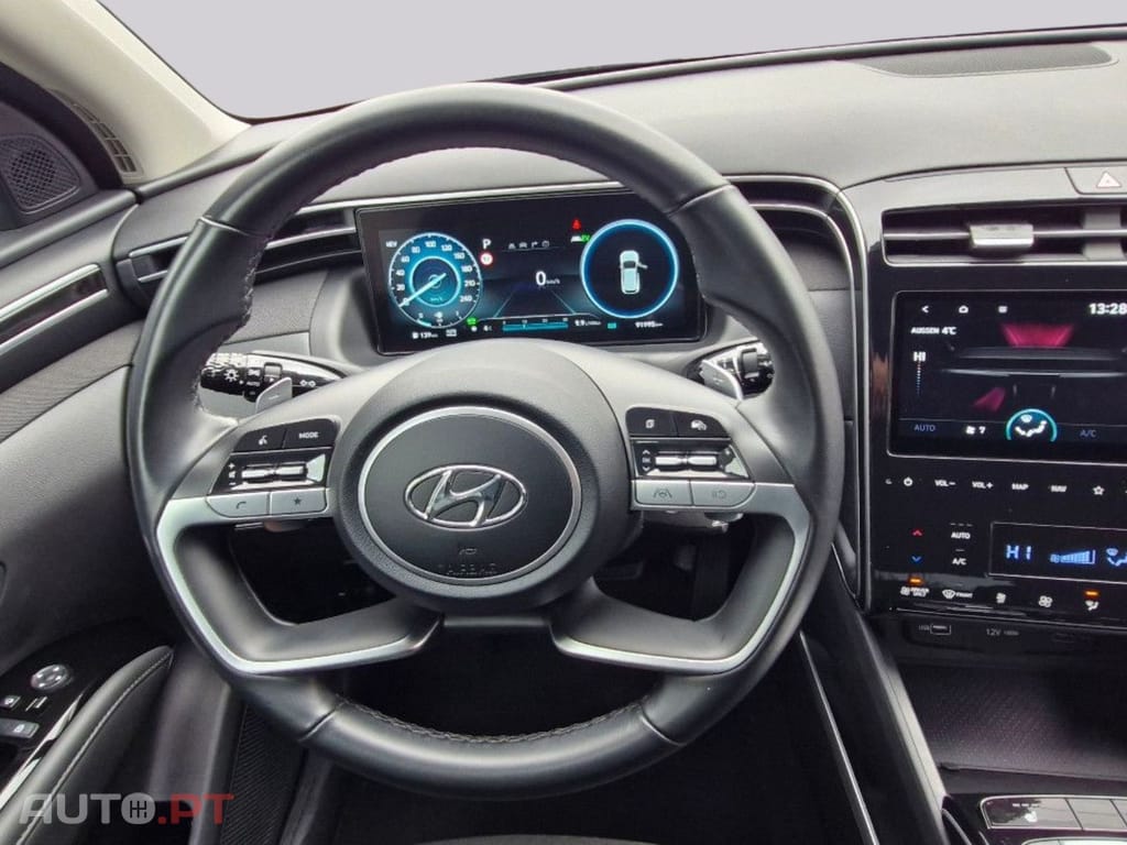 Hyundai Tucson I.V.A DEDUTÍVEL  Plug-In  Hybrid  4WD