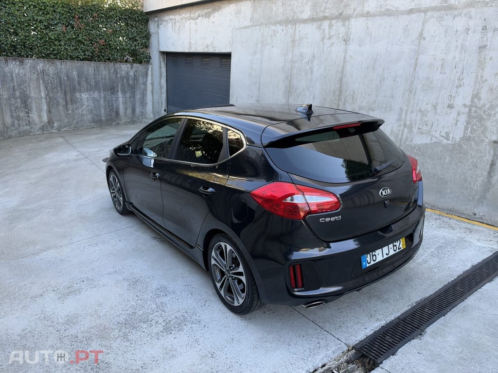 Kia Ceed 1.0 T-GDI GT Line