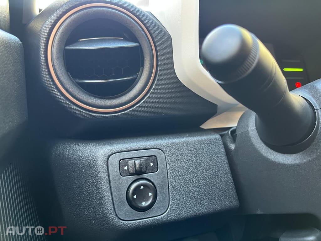 Dacia Spring ND