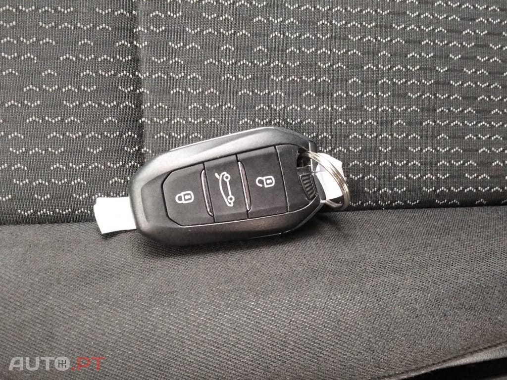 Opel Crossland X 1.2 T Innovation Aut.