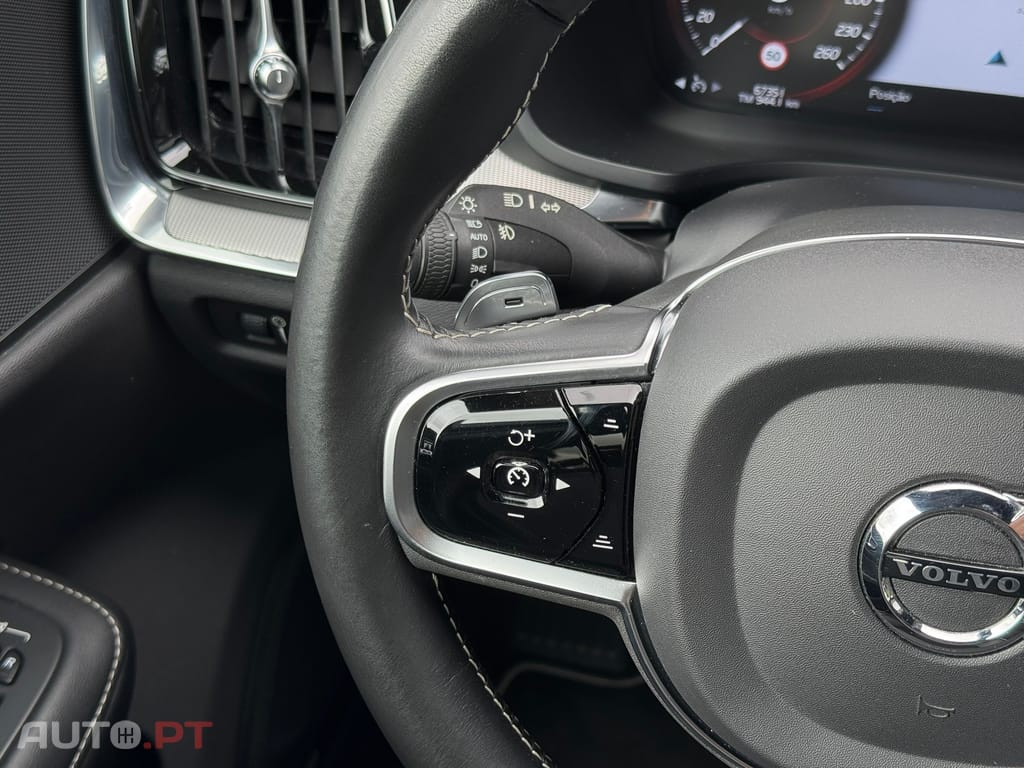 Volvo V60 2.0 D3 R-Design Geartronic