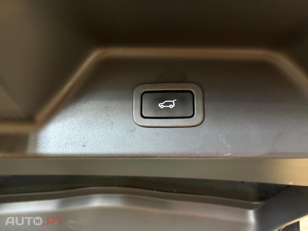 Land Rover Range Rover 4.2 V8 SWB Supercharged Autobiography A