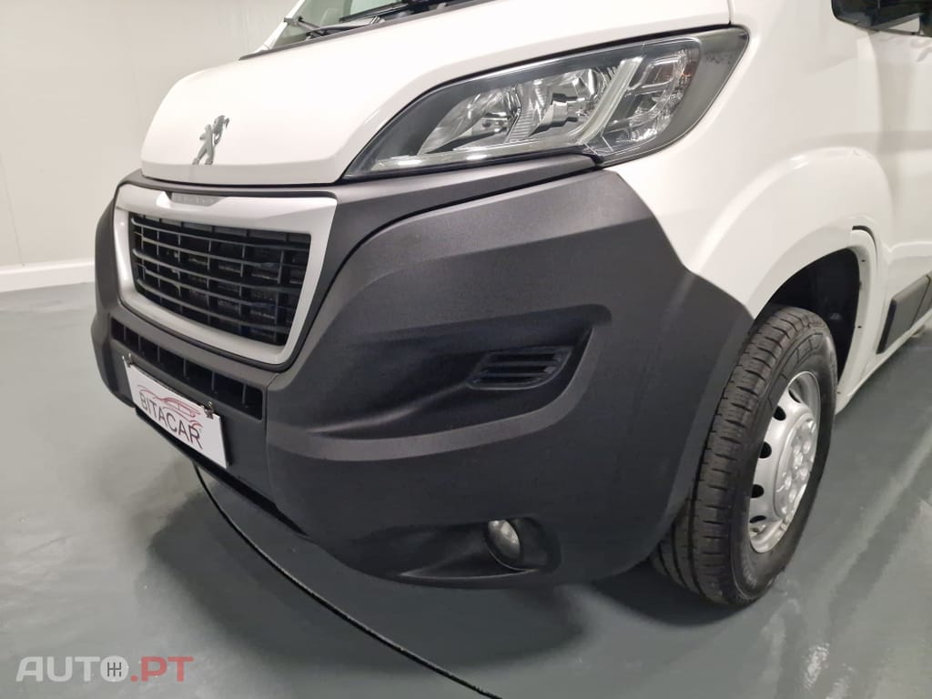 Peugeot Boxer 2.2 BlueHDi 435 L4H2 Premium