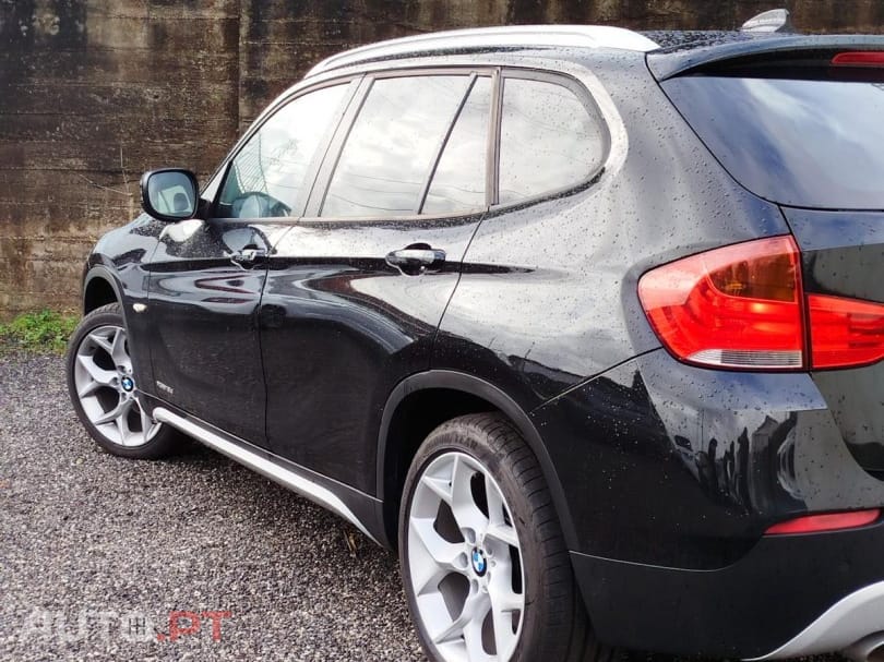 BMW X1 18 d xDrive xLine