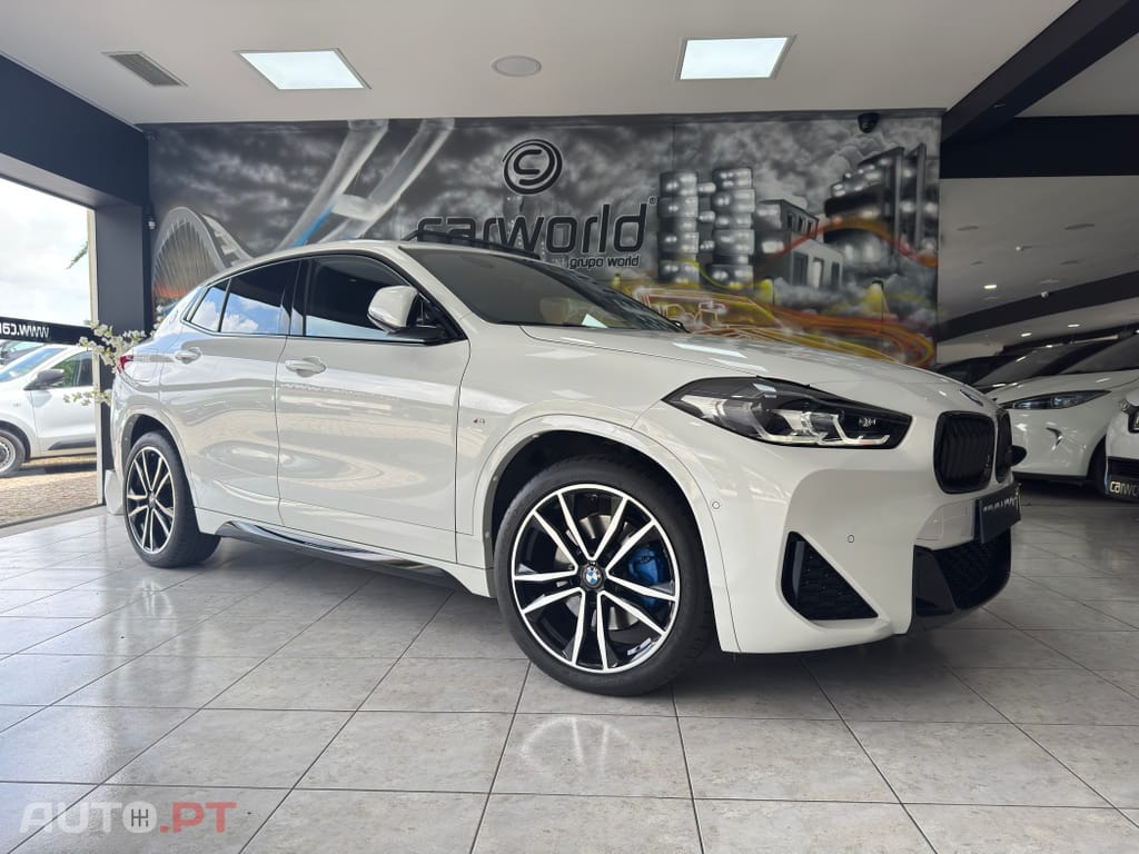 BMW X2 25 e xDrive Pack M