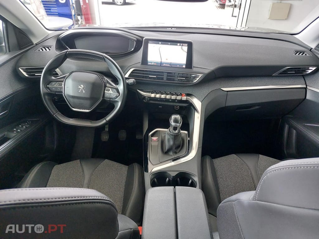 Peugeot 3008 1.5 BlueHDi Allure