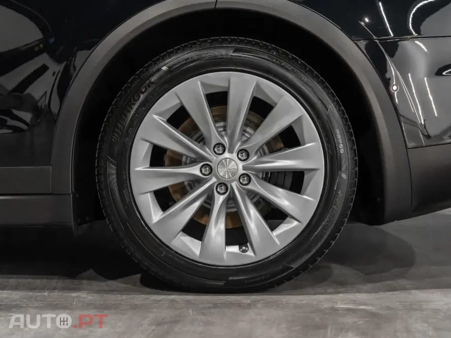 Tesla Model X 100D