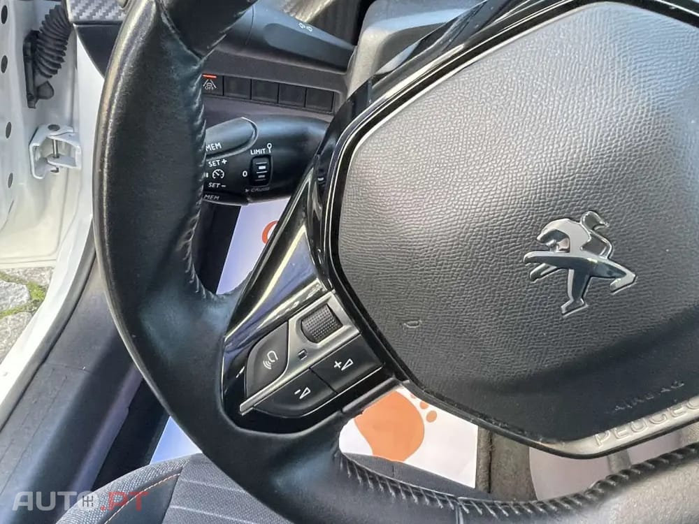 Peugeot 208 1.2 PureTech Active Pack