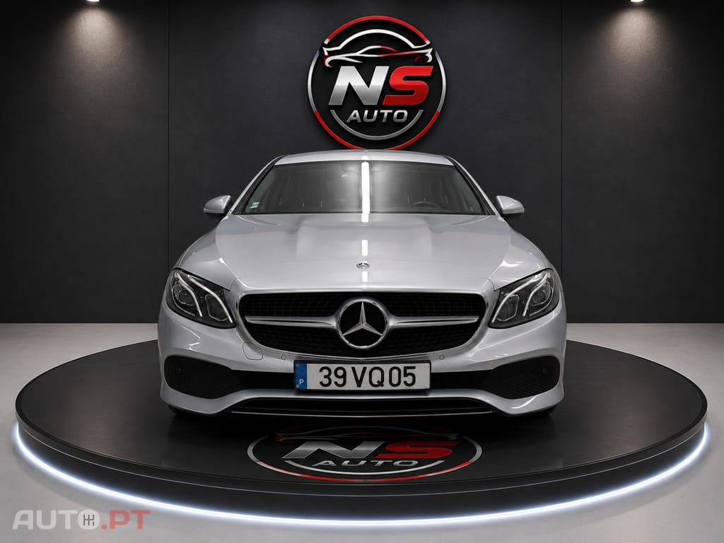 Mercedes-Benz E 220 Coupe
