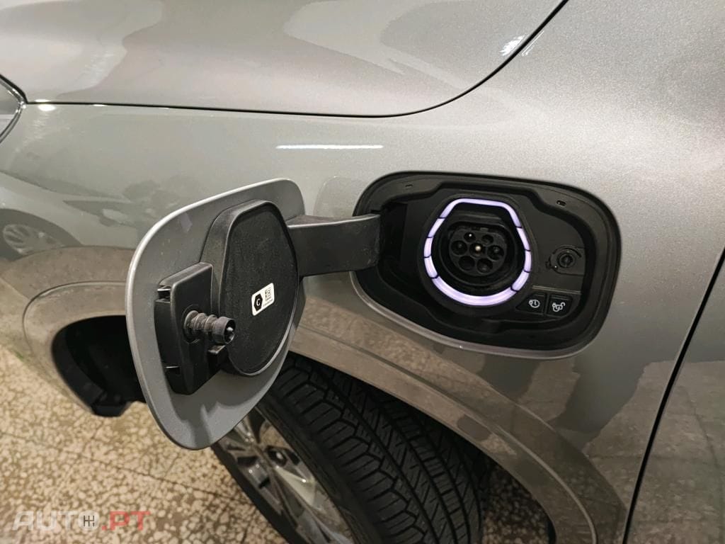 Ford Kuga 2.5 PHEV ST-Line X