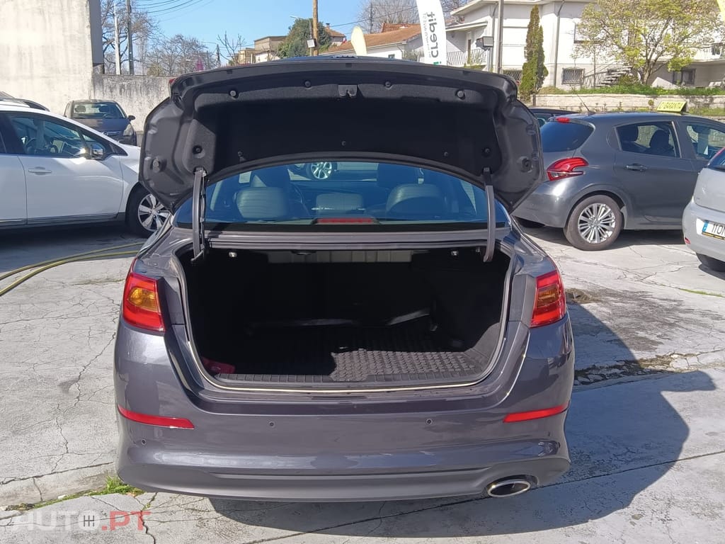 Kia Optima 1.7 CRDI TX Top Aut.