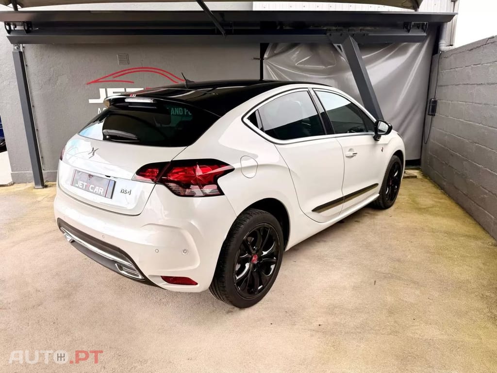 DS DS4 PureTech 130 PERFORMANCE LINE