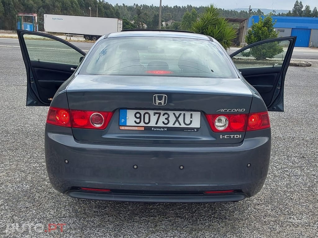 Honda Accord 2.2 i-CTDi Executive Navi