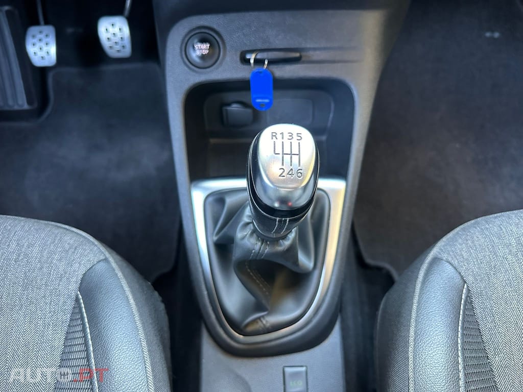 Renault Captur 1.2 TCe Initiale Paris