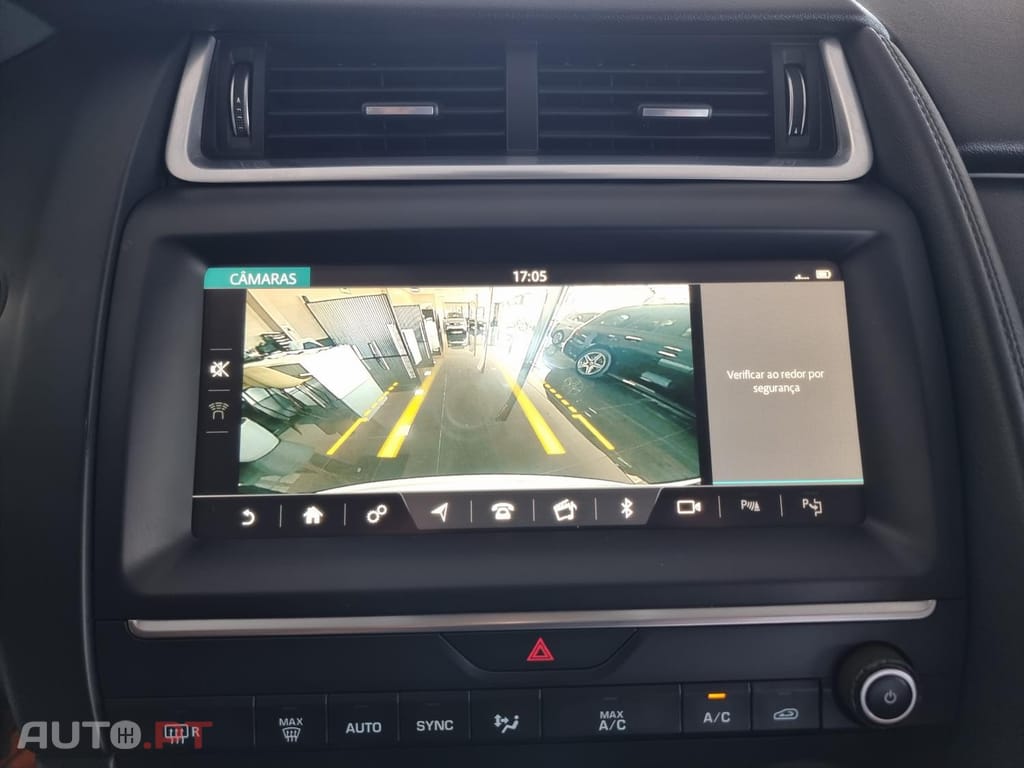 Jaguar E-Pace 2.0 i4D R-Dynamic S