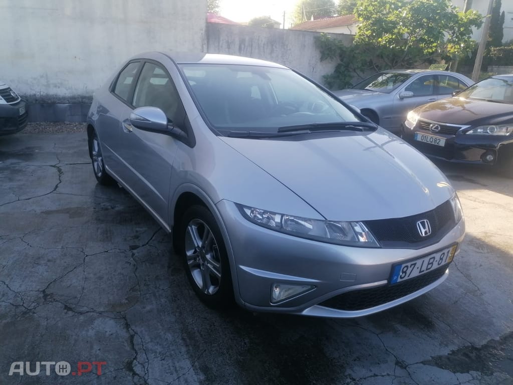 Honda Civic 1.4 i-VTEC Sport Edition