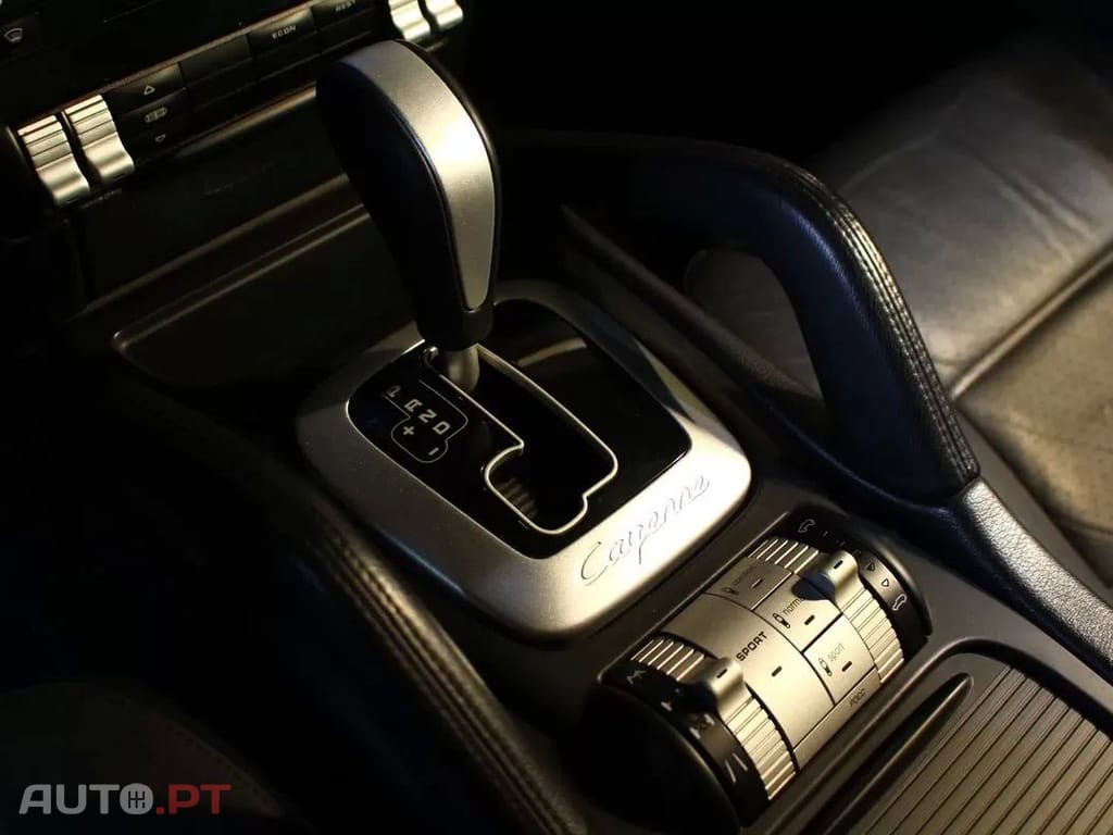 Porsche Cayenne Tiptronic