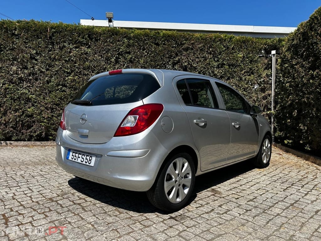Opel Corsa 1.2 Cosmo