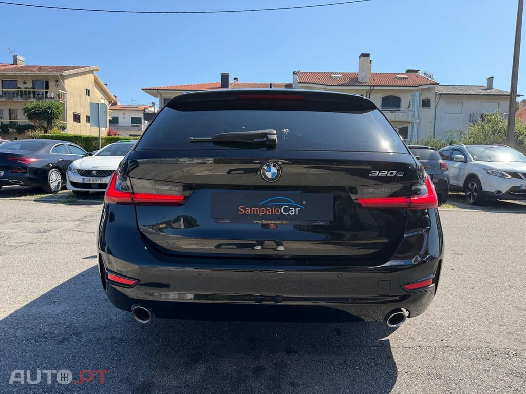 BMW 320 e Line Sport Auto