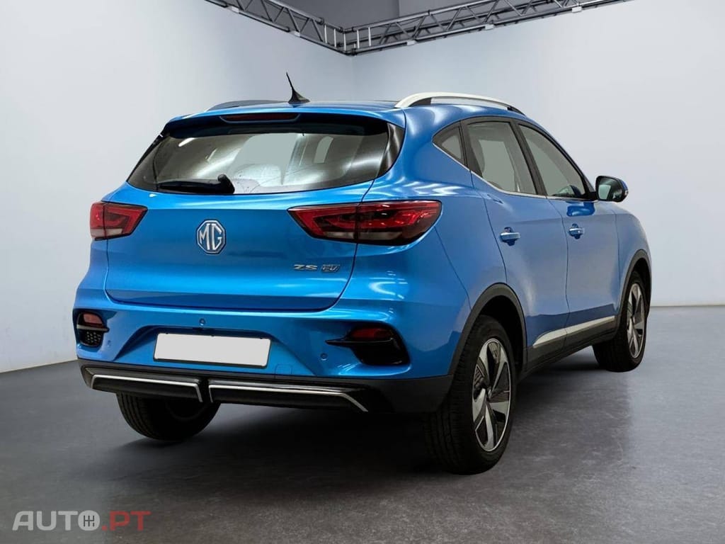 MG ZS 72.6 kWh Luxury