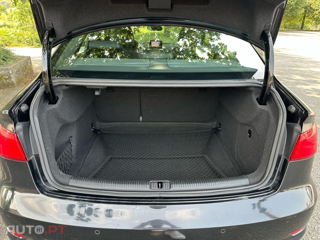Audi A3 1.6 TDI S-line S tronic