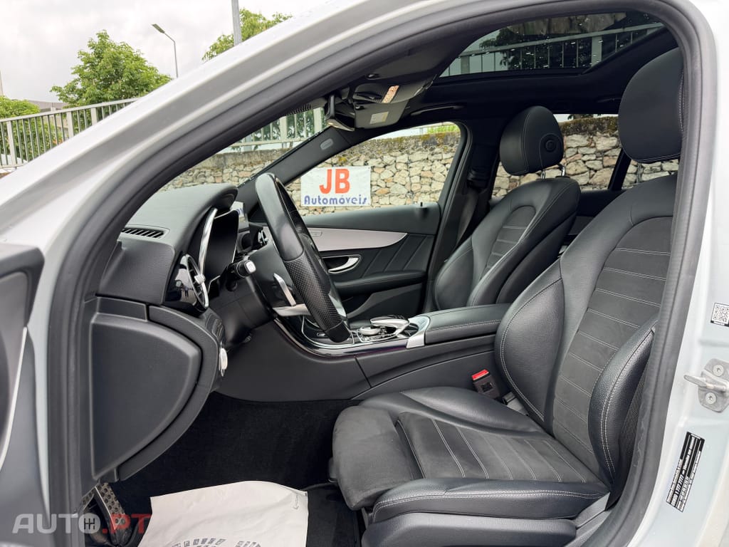 Mercedes-Benz C 300 de AMG Line