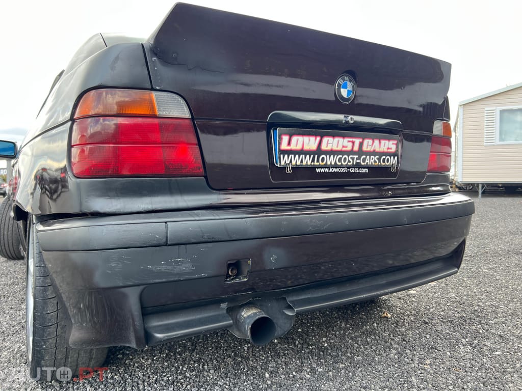 BMW Compact 330 COMPACT