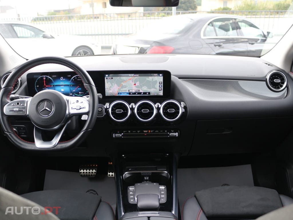 Mercedes-Benz GLA 250 e AMG Line