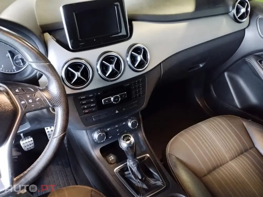 Mercedes-Benz B 180 CDI