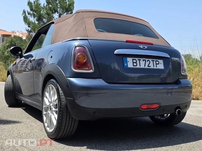 MINI Cabrio Cooper