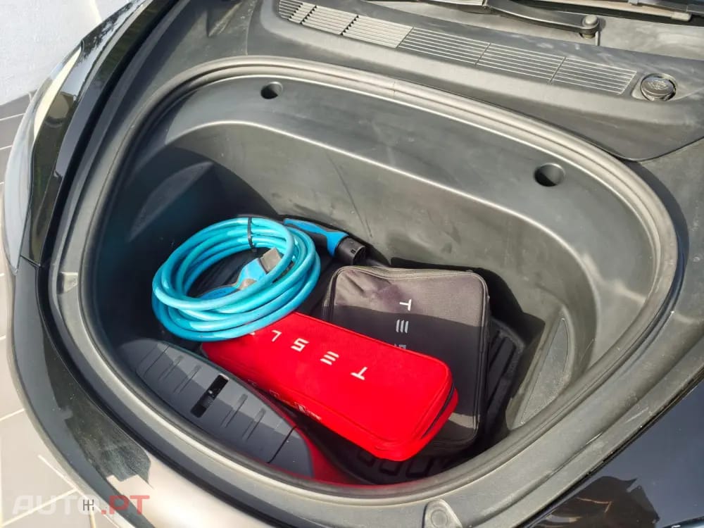 Tesla Model 3 Tração Traseira Premium