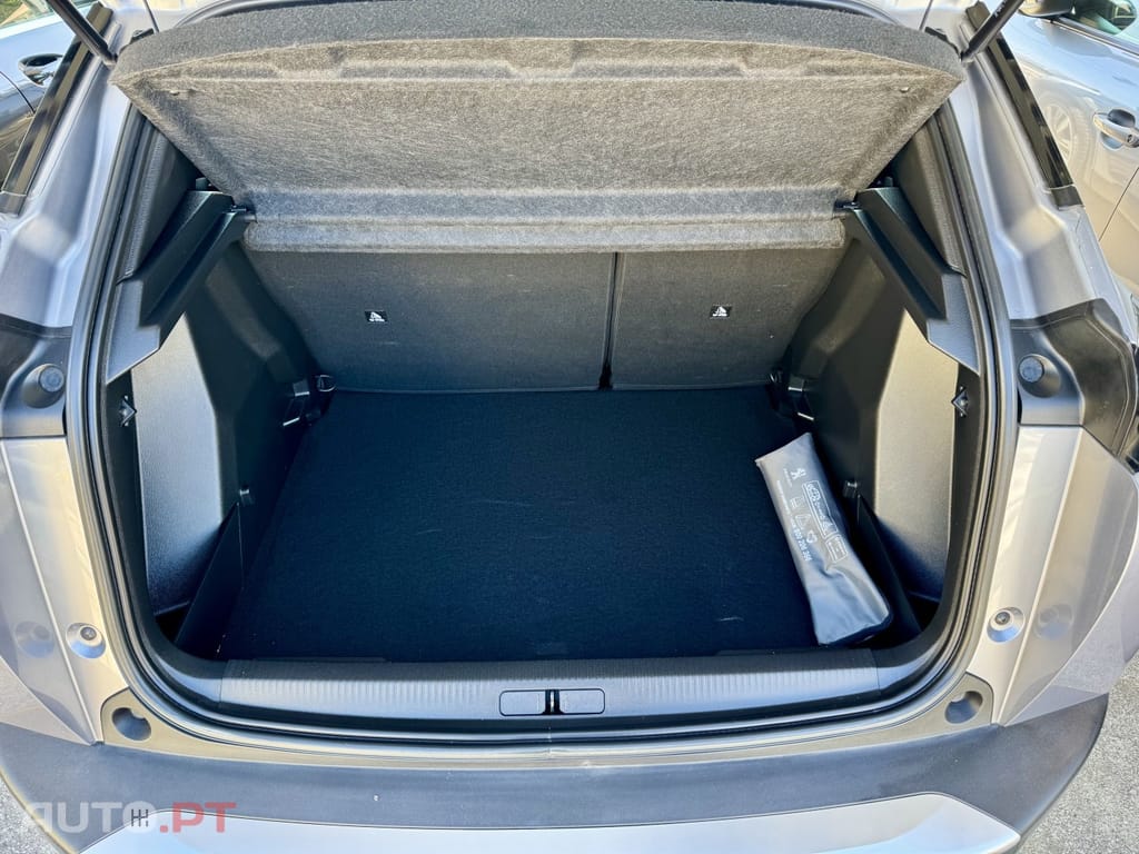 Peugeot 2008 1.2 PureTech Active