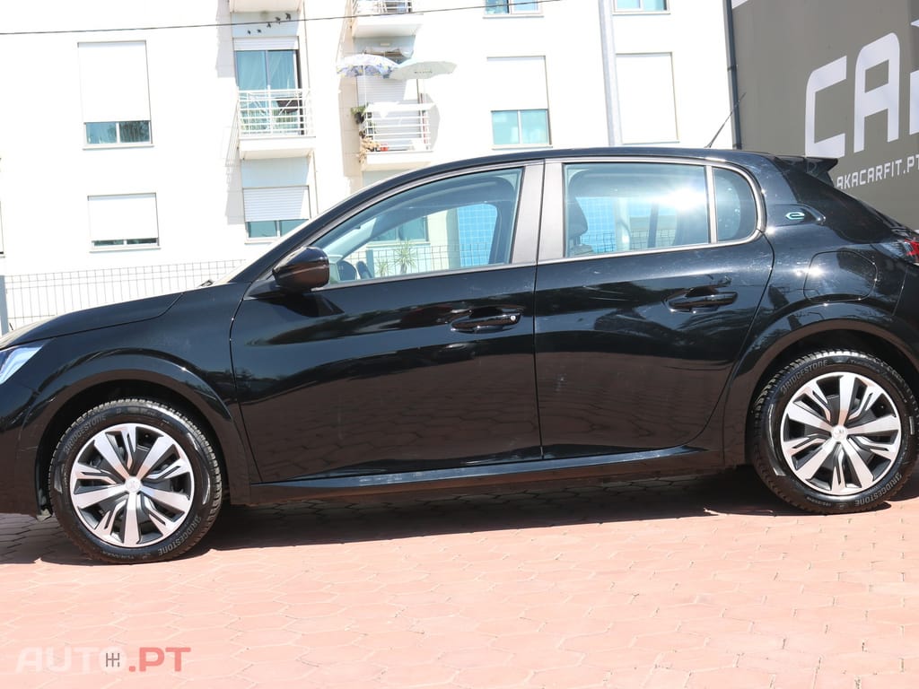 Peugeot E-208 Active Pack