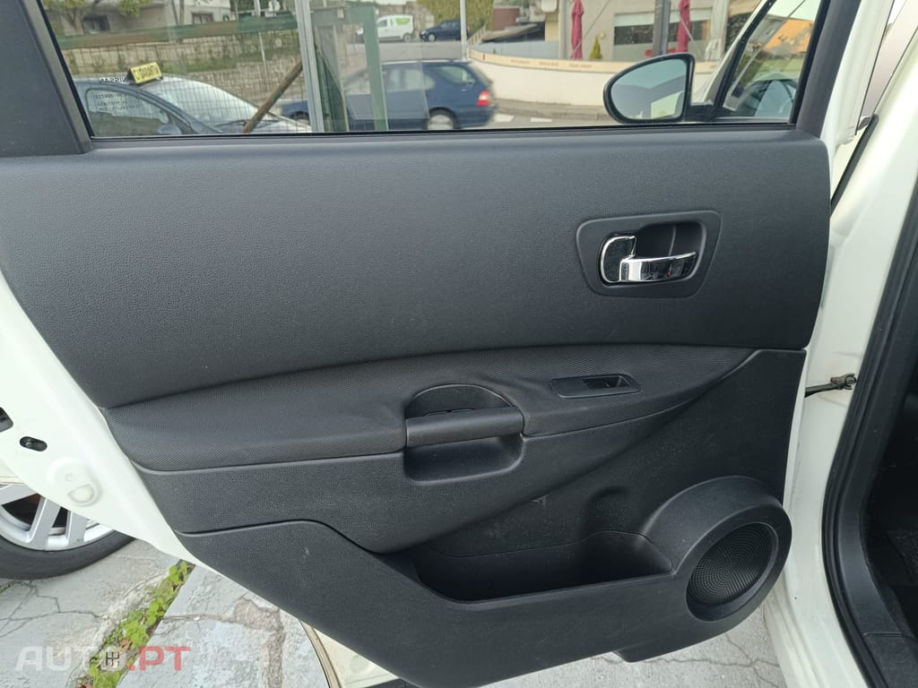 Nissan Qashqai +2 1.5 dCi Tekna Sport 17