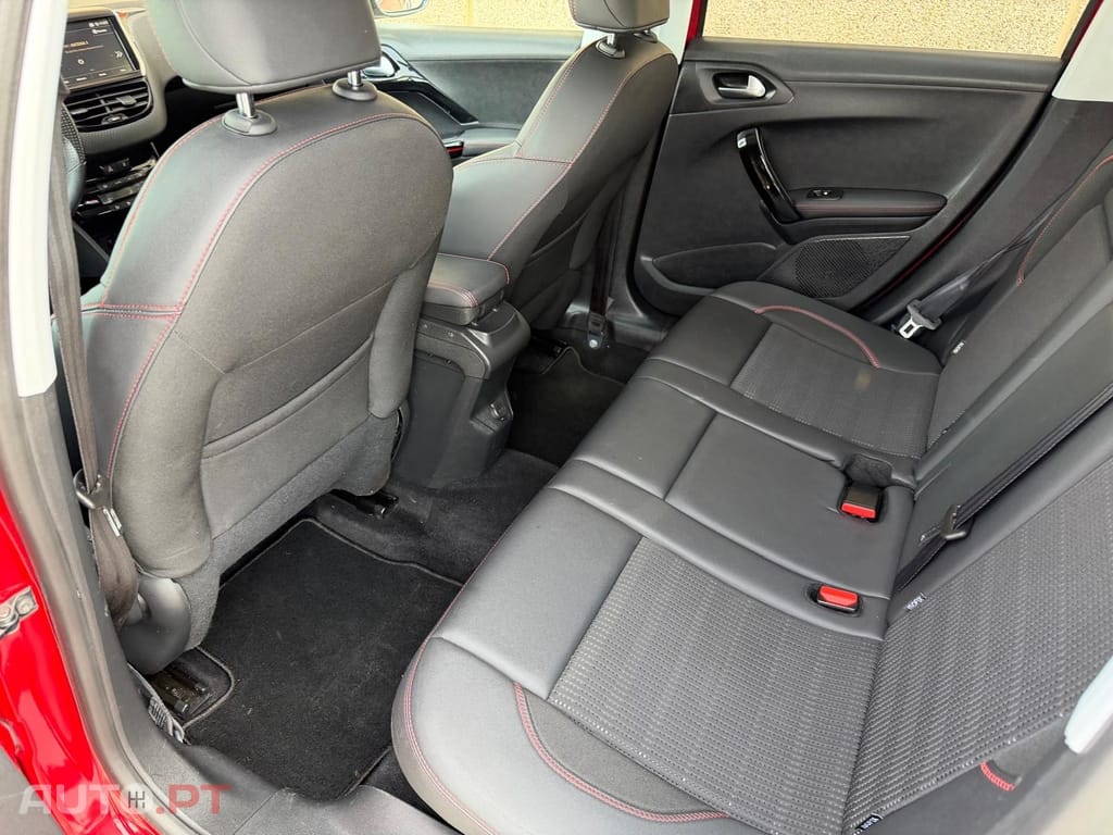 Peugeot 2008 1.2 PureTech GT Line EAT6