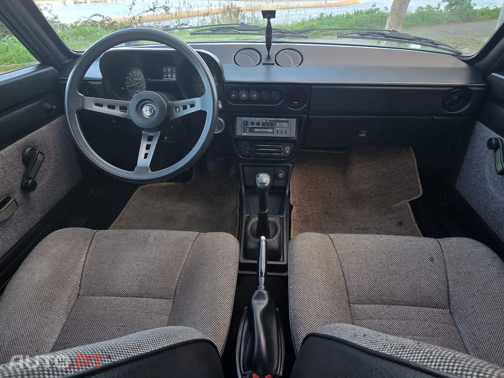 Alfa Romeo Sprint Veloce 1.3